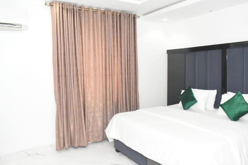 Jada Hotel And Suits Lagos Zewnętrze zdjęcie